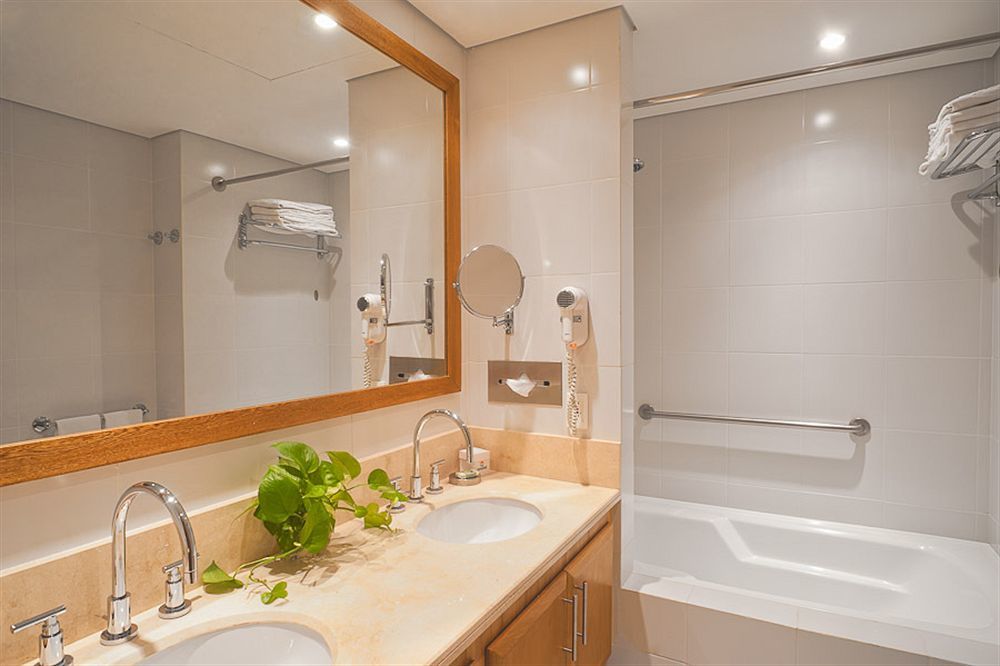 Hotel Irotama Del Sol ซันตามาร์ตา ภายนอก รูปภาพ